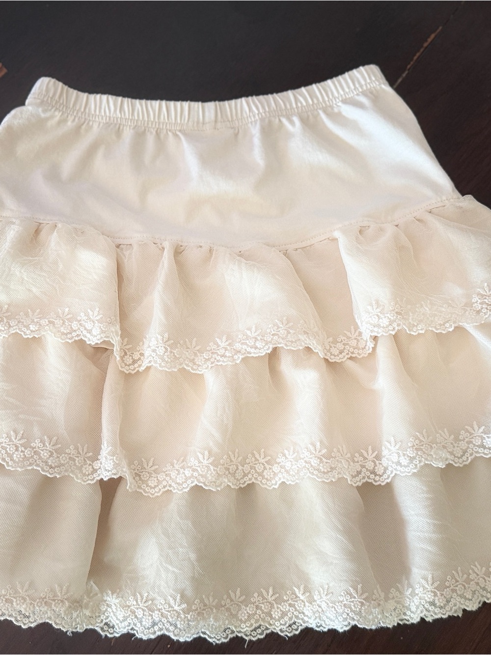 Hanna Andersson Cream‎ Tiered ruffle Skirt size 12